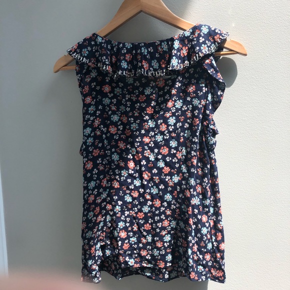 Floral Ruffle Top - Picture 5 of 8